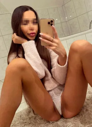 проститутка Элечка, 22, Тюмень